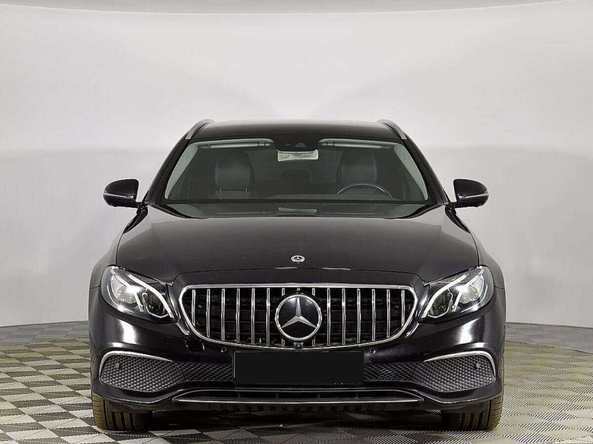 Mercedes-Benz E-Класс