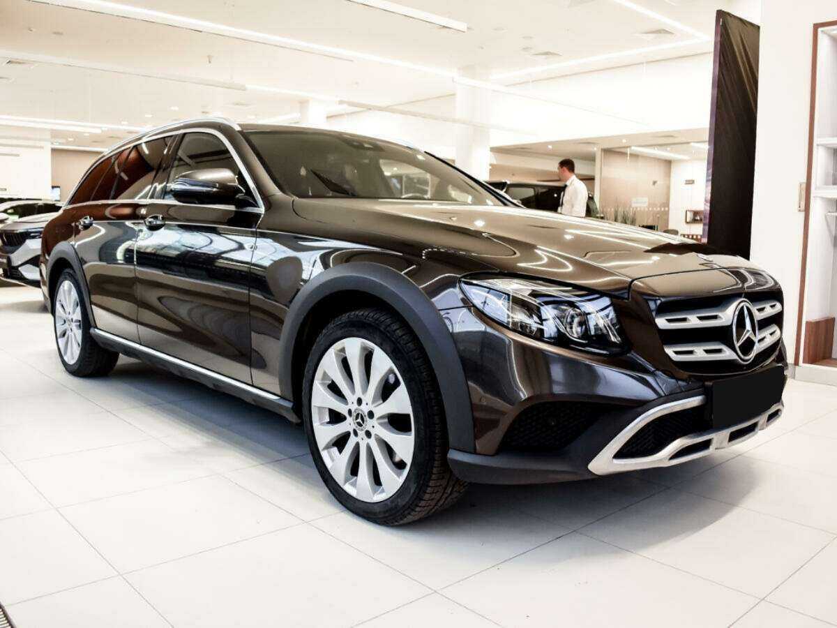 Mercedes-Benz E-Класс